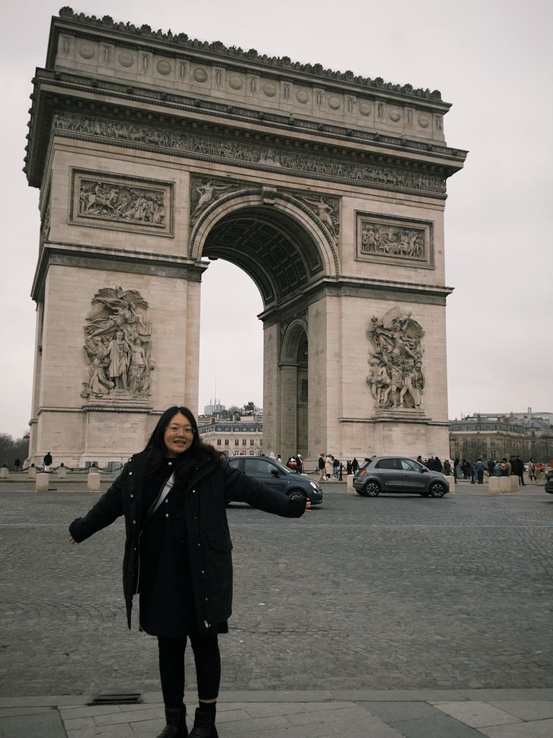 Featured image for “國際資管 劉虹伶 赴法國塞爾吉巴黎大學交換計畫”