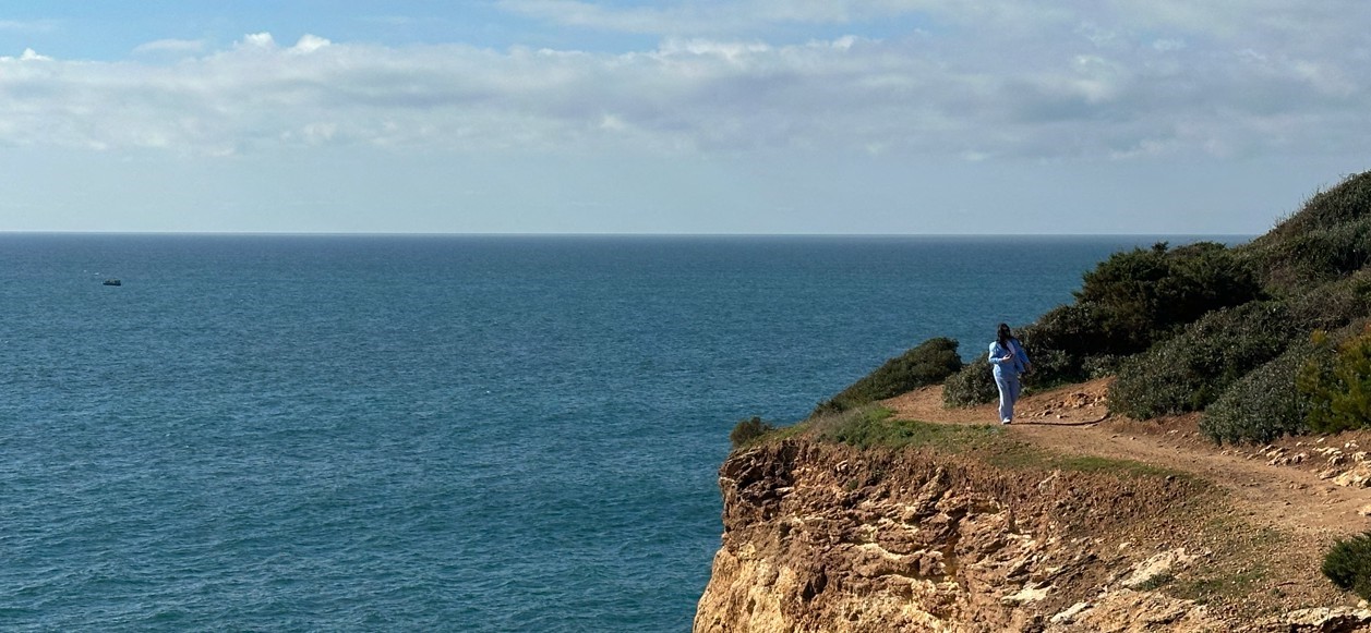 Featured image for “應英系 許雅涓 赴波蘭華沙經濟大學交換計畫”